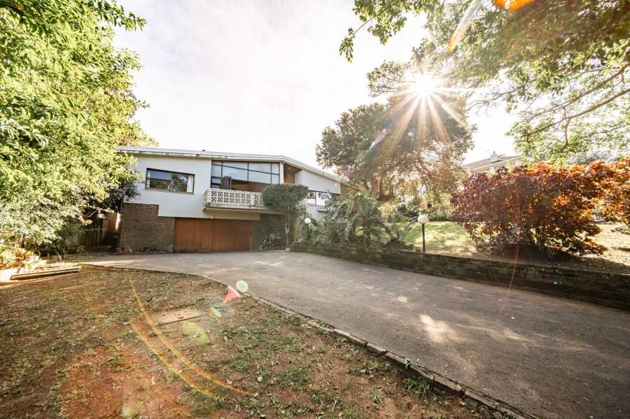 4 Bedroom Property for Sale in Bonza Bay Eastern Cape